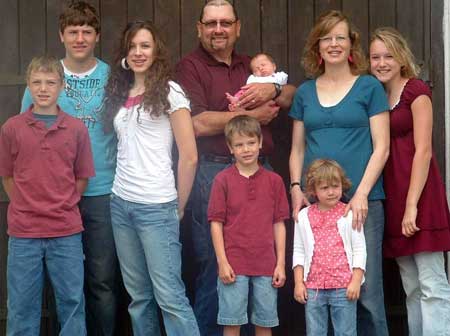 Rod Cole, Stacey, and the 7 Children